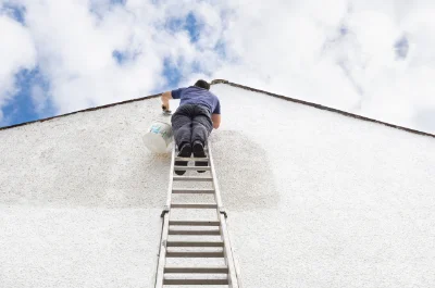 Peinture extérieure à Coivert — façades et ravalement